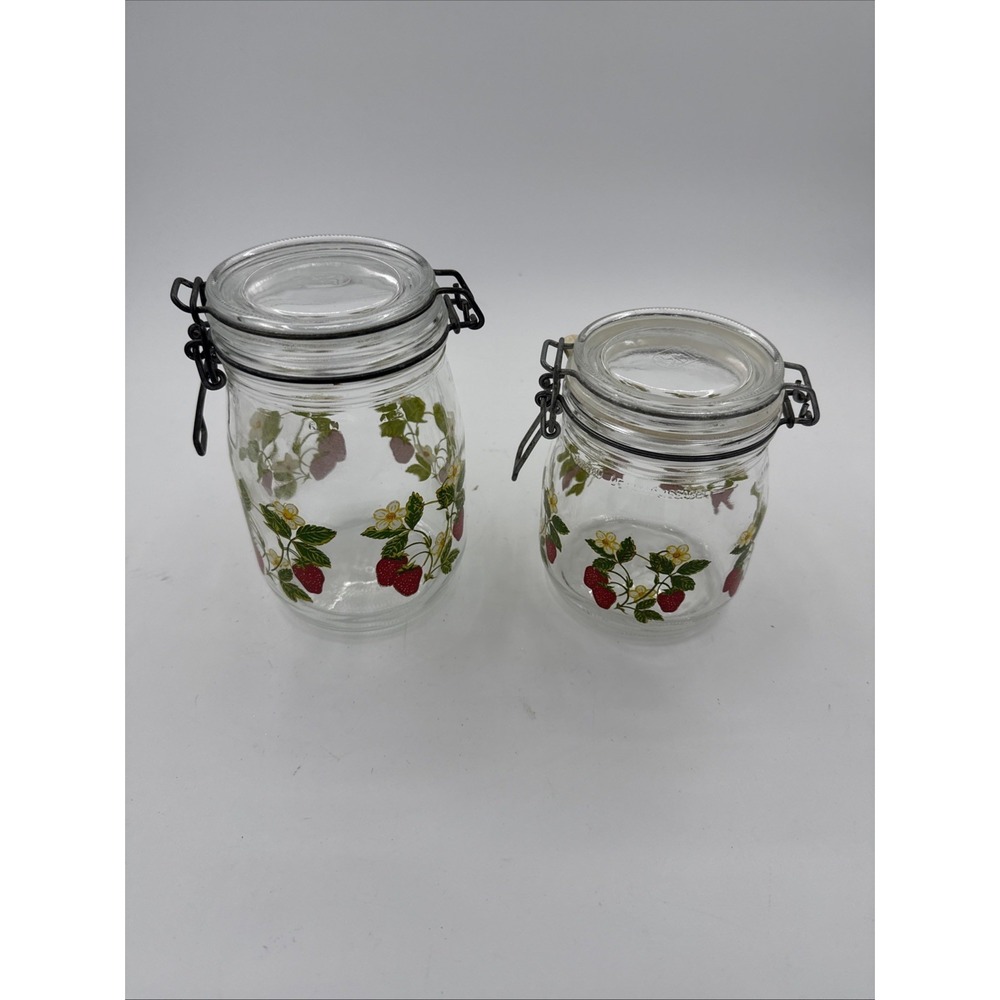 Set Of 2 Arc France Strawberry Blossom Glass Canisters 1960s 1.0 Liter & 3/4 L